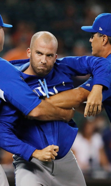 Hosmer's 5 hits, slam help Royals top Tigers, win 8th in row (Jul 26, 2017)